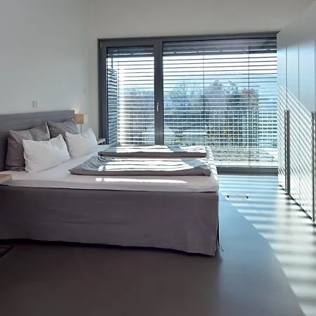Loft Floor Aparthotel *